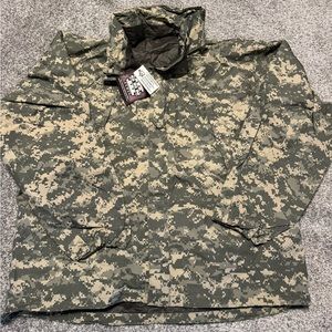 ARMY ACU Extreme Wet Cold Jacket Parka ECWCS Gen III‎ L6 Goretex Large Long